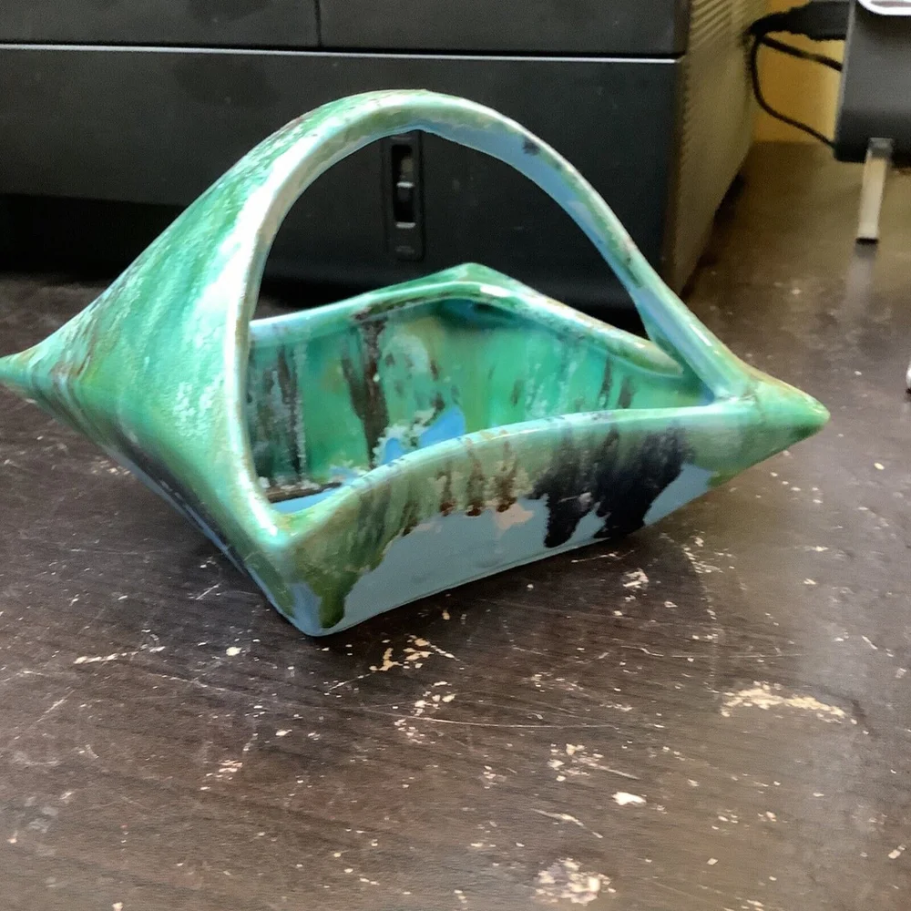 Art pottery vase drip glaze MCM Diamond Shaped Basket 4.5”x7”